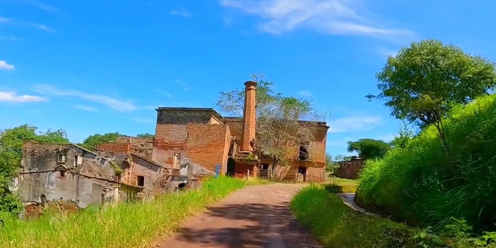 Hacienda La Escondida: Un Viaje al Corazón del Pasado Azucarero de Nayarit