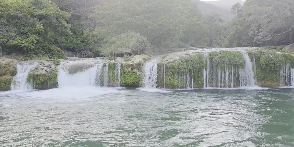 salto de cascadas micos